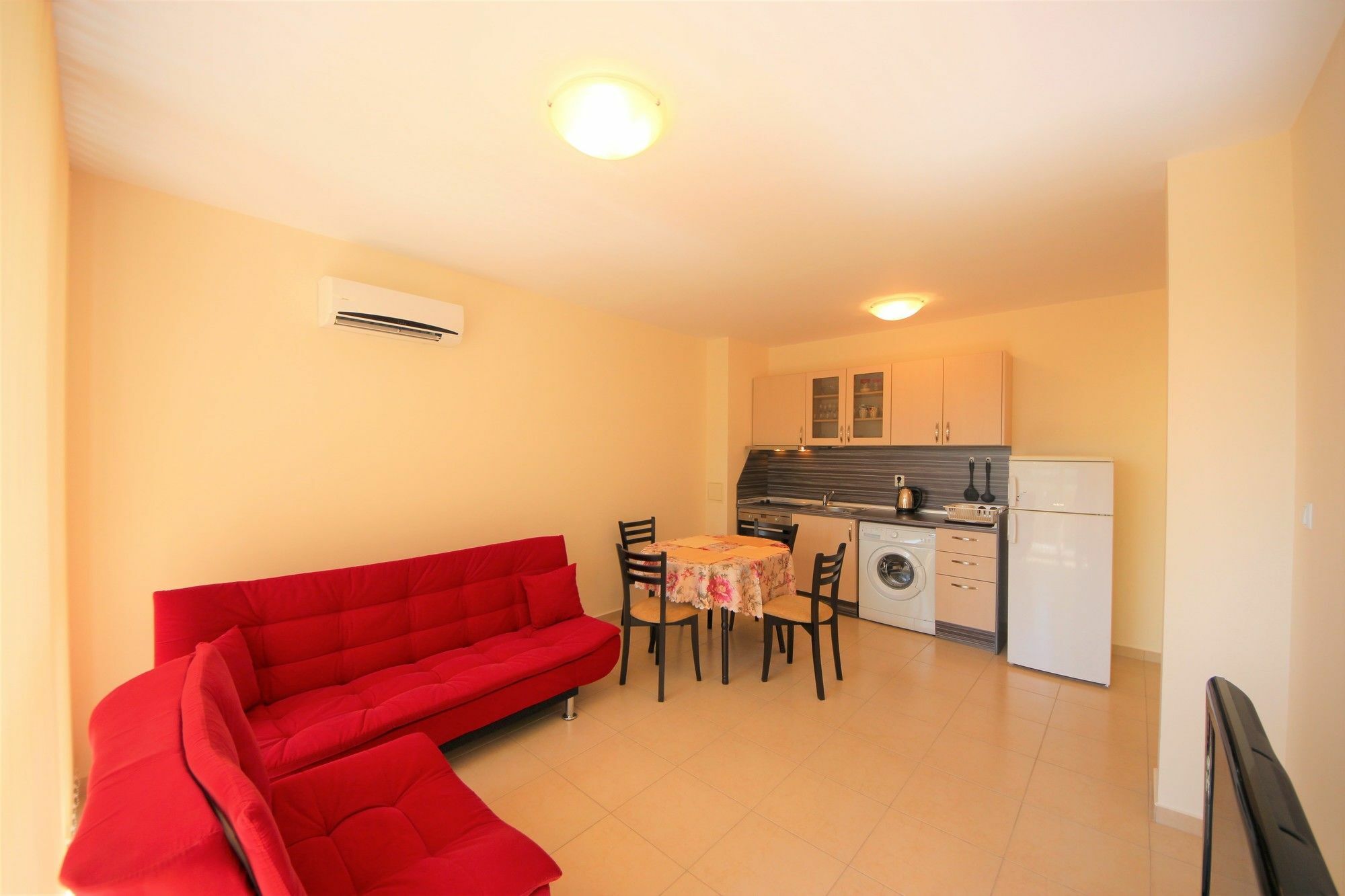 Menada Butterfly Apartment Święty Włas Zewnętrze zdjęcie