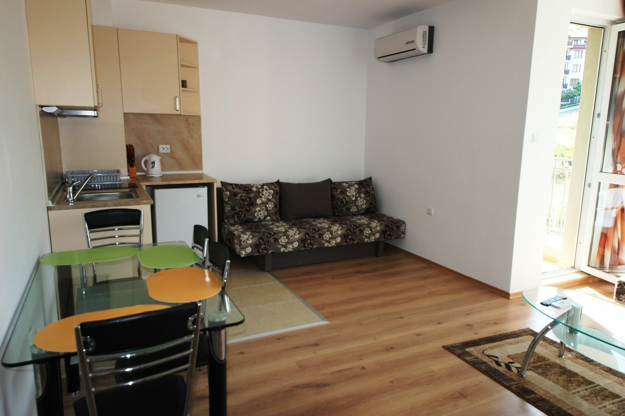 Menada Butterfly Apartment Święty Włas Zewnętrze zdjęcie